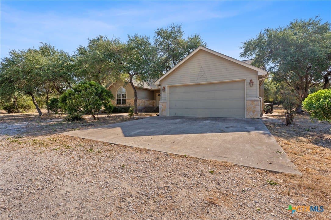 12.46 acres in Comal County - photo 2