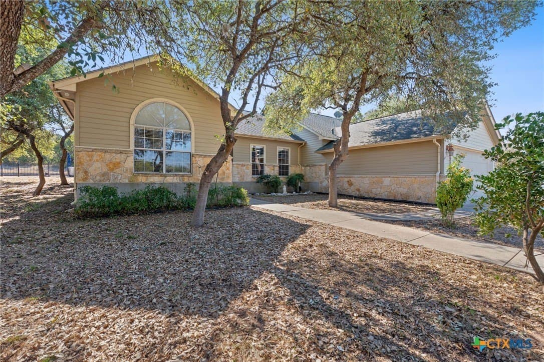 12.46 acres in Comal County - photo 5
