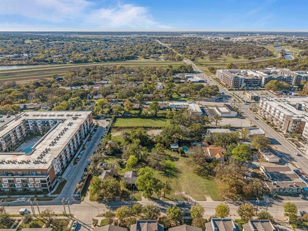 0.37 acres in Tarrant County - photo 19