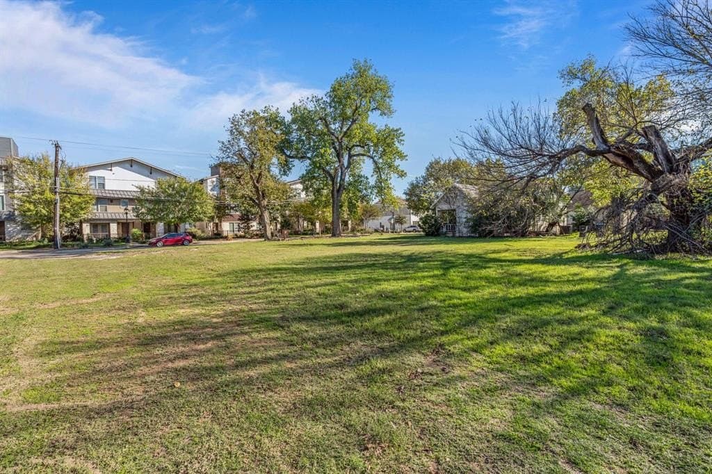 0.37 acres in Tarrant County - photo 3