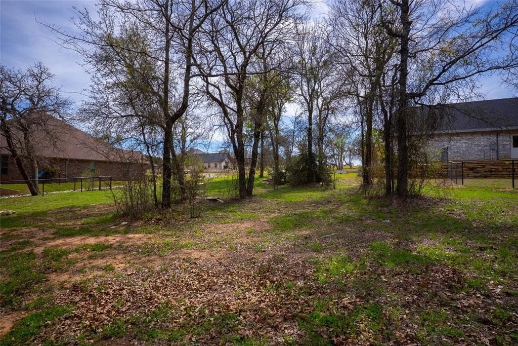 0.75 acres in Hood County - photo 16