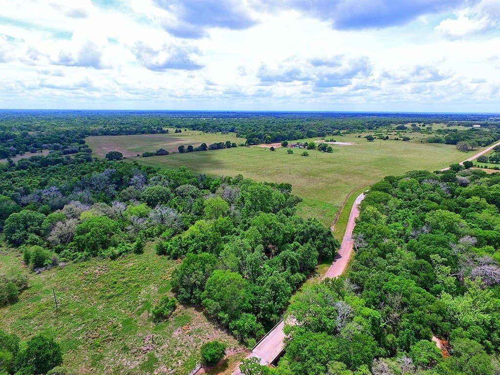 63.52 acres in Colorado County - photo 4