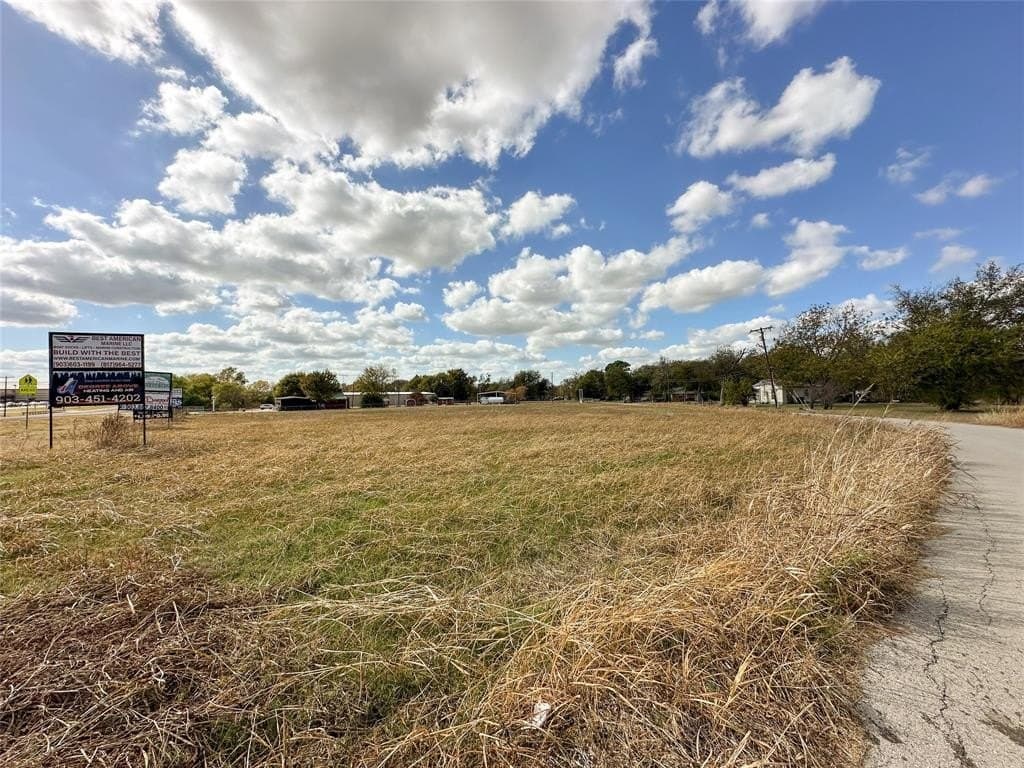 1.69 acres in Kaufman County - photo 15