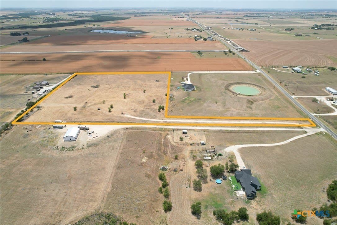 12.31 acres in Williamson County - photo 6