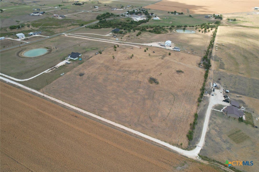 12.31 acres in Williamson County - photo 10