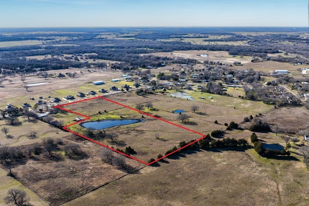 10.58 acres in Kaufman County - photo 3