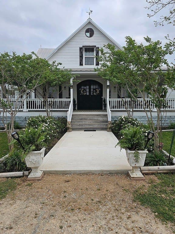 1098 Post Oak Point Road