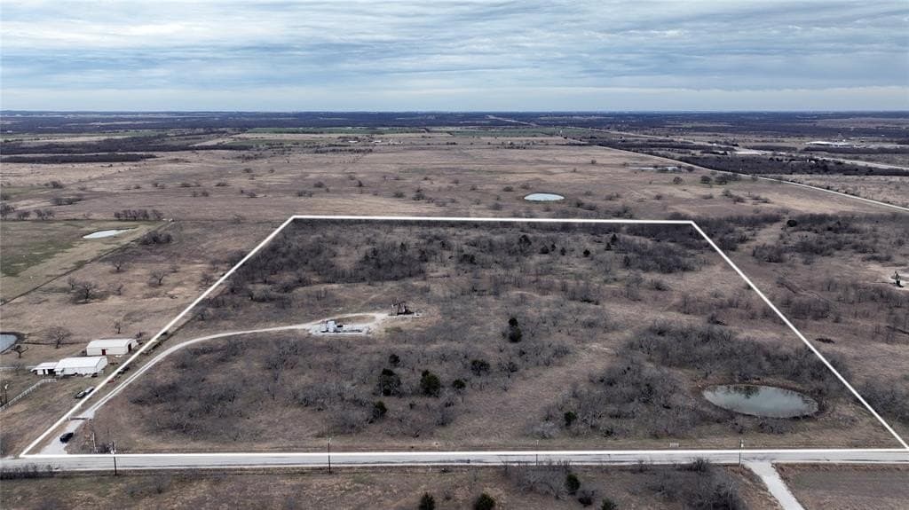 30.32 acres in Grayson County - photo 2
