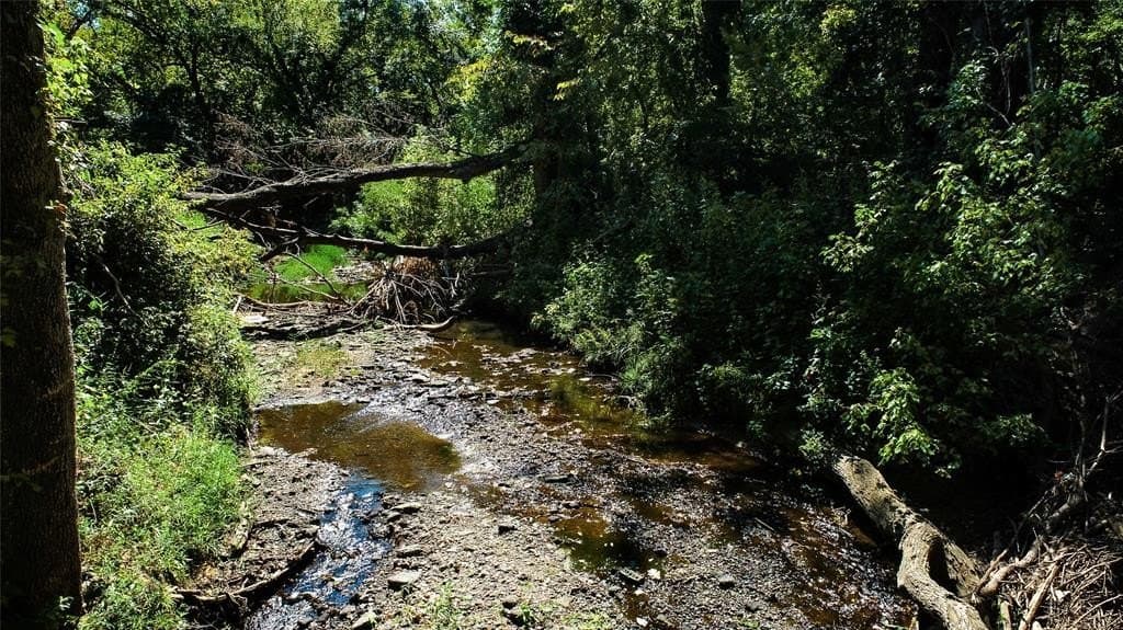 17.87 acres in Tarrant County - photo 23