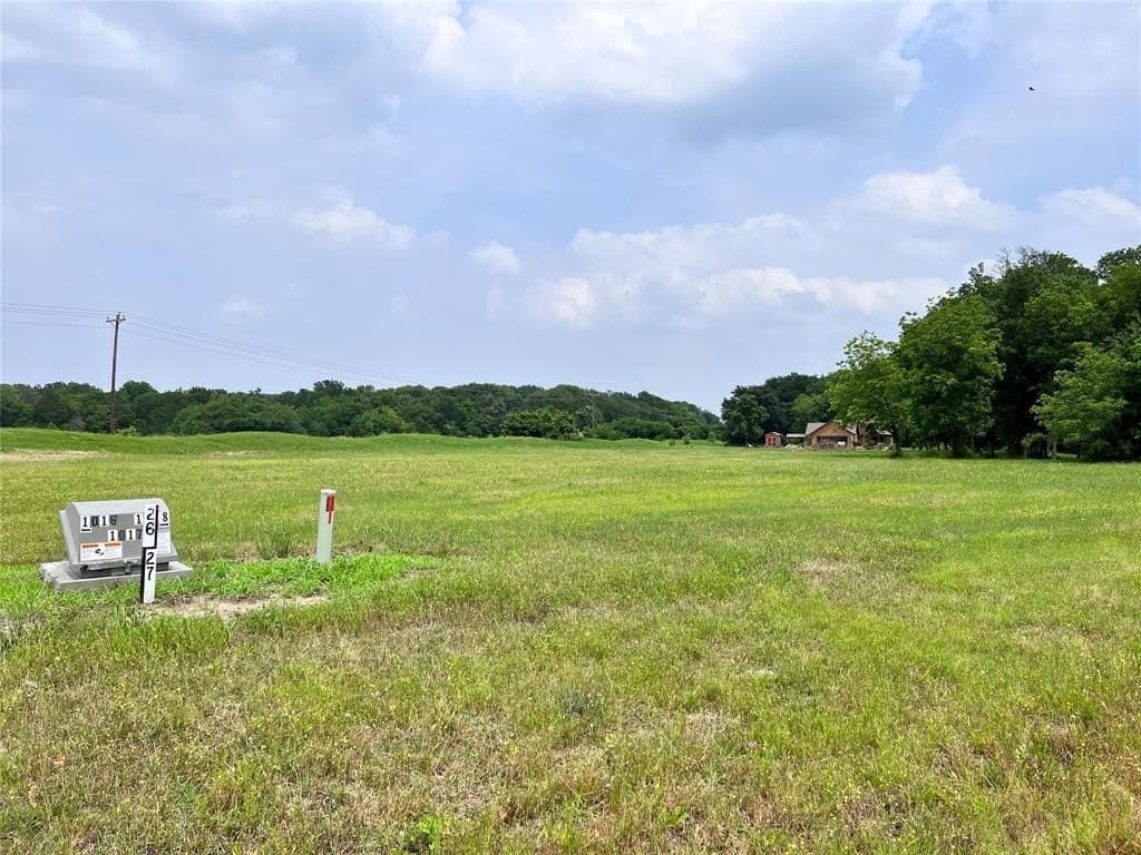 1.03 acres in Navarro County - photo 6