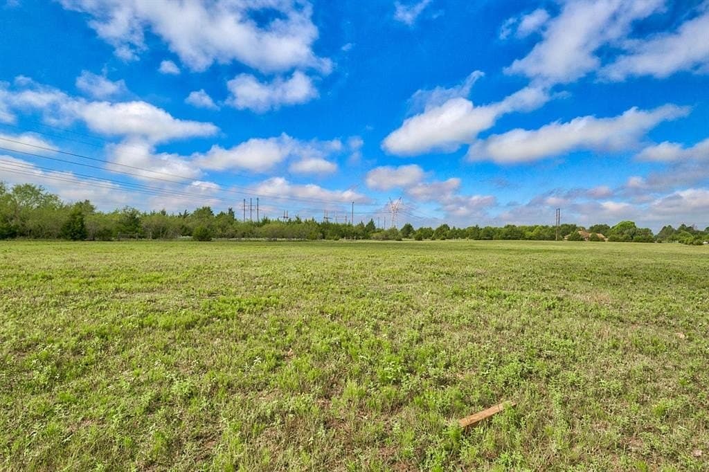 24.3 acres in Kaufman County - photo 2