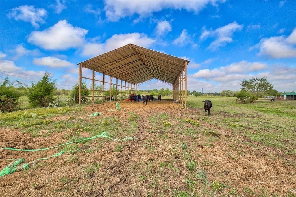 24.3 acres in Kaufman County - photo 3