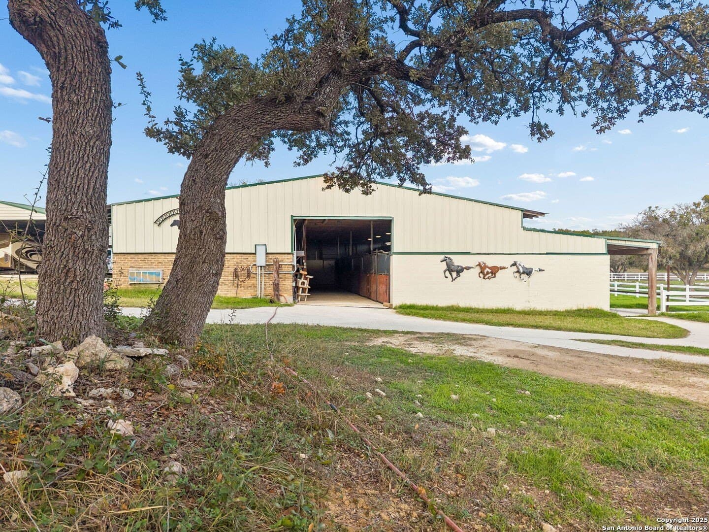 0 acres in Comal County - photo 4