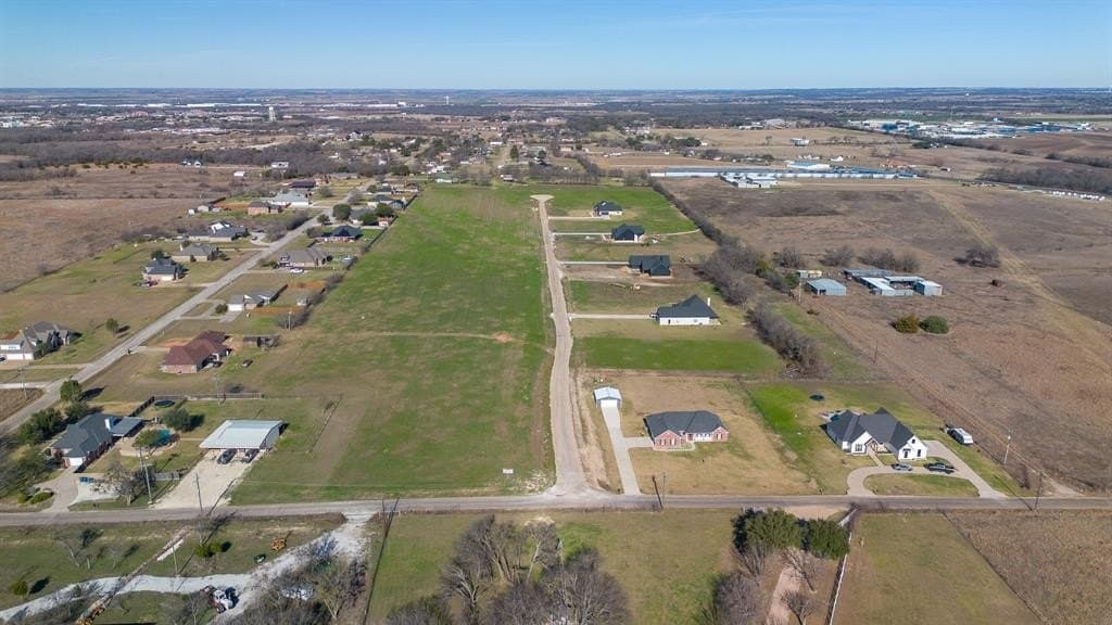 1.07 acres in Hill County - photo 4