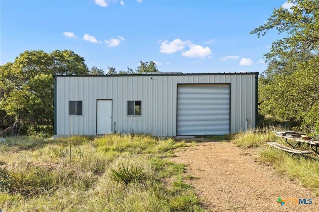 17.73 acres in Hays County - photo 34