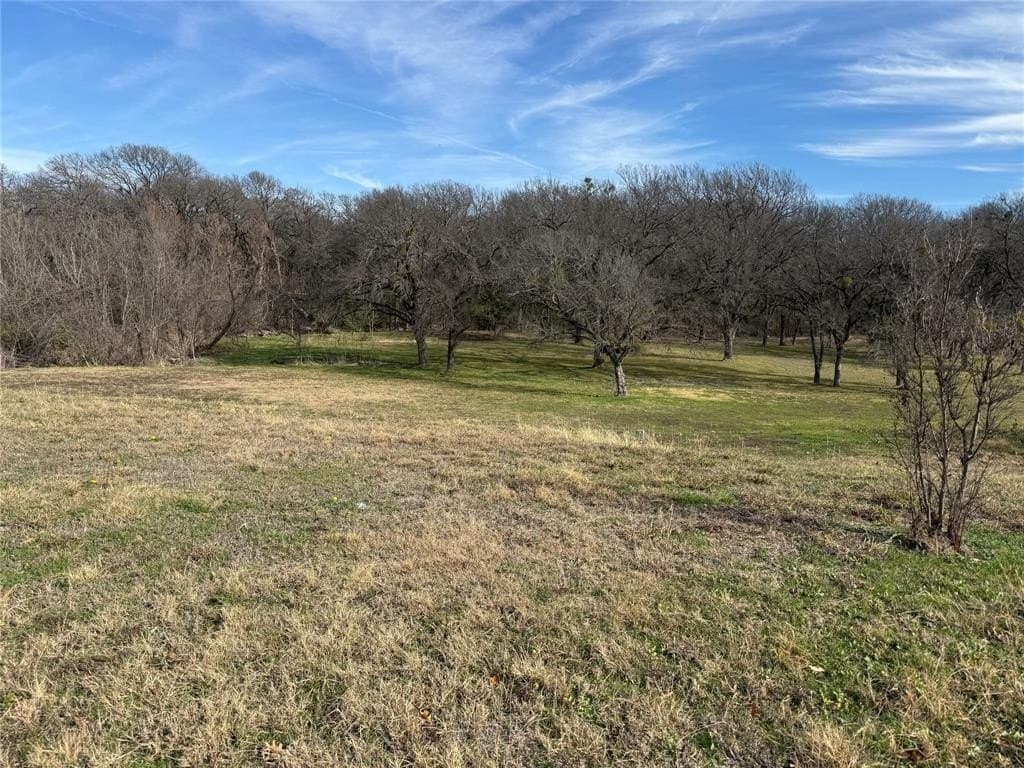 1.49 acres in Ellis County - photo 2