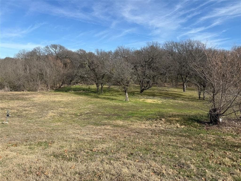 1.49 acres in Ellis County - photo 11