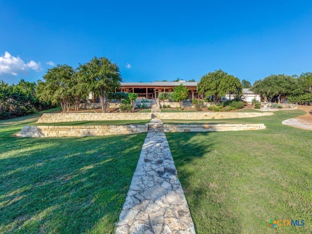 10 acres in Hays County - photo 25