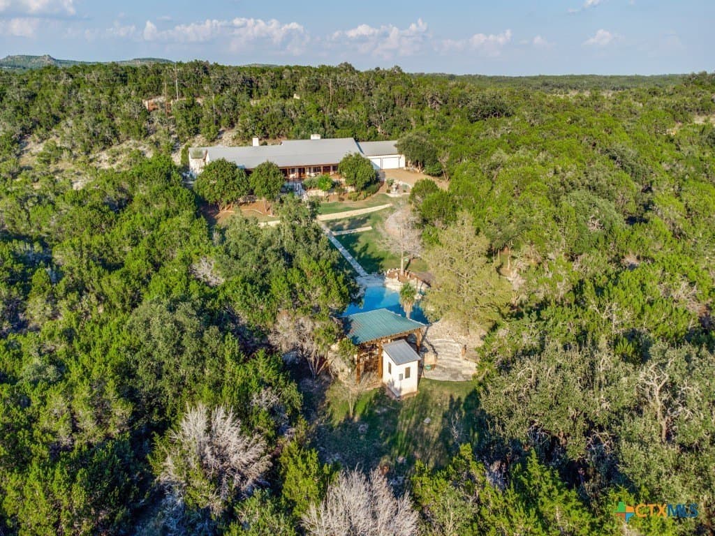 10 acres in Hays County - photo 37