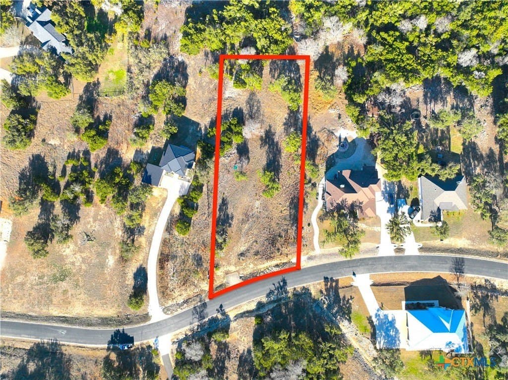 1.2 acres in Comal County - photo 5