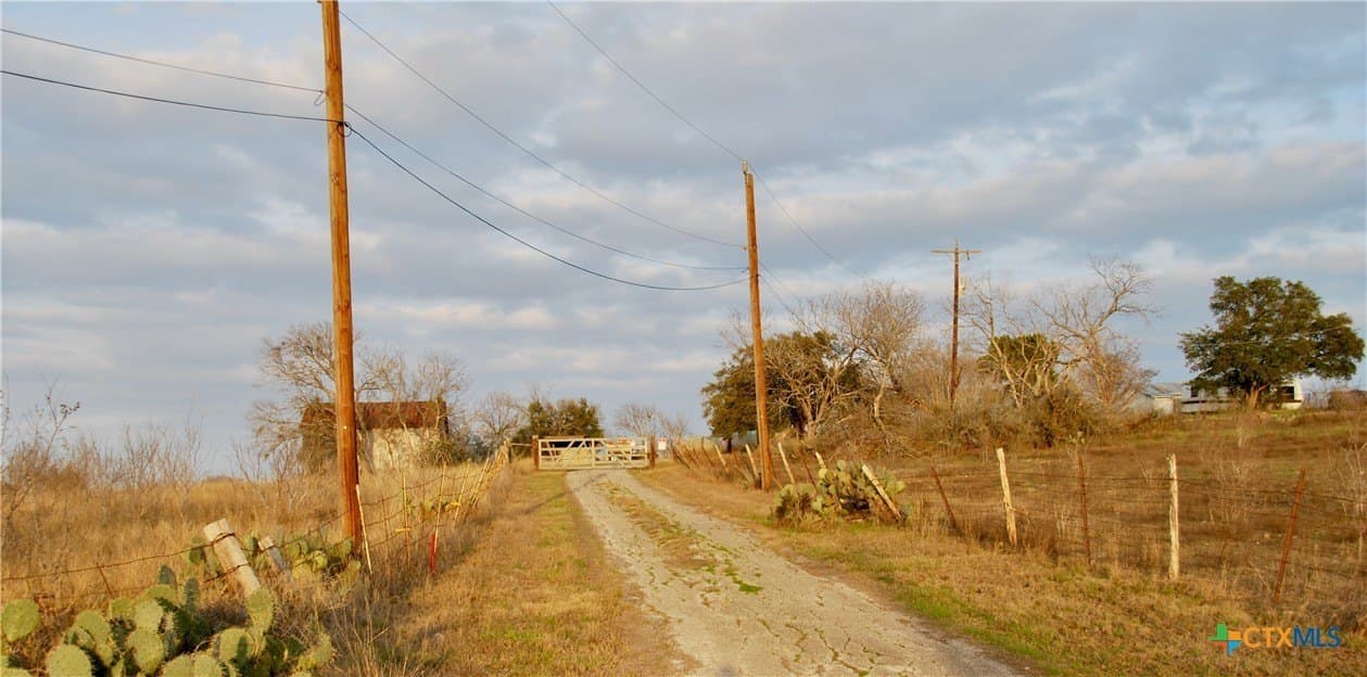 16.82 acres in Bexar County - photo 11