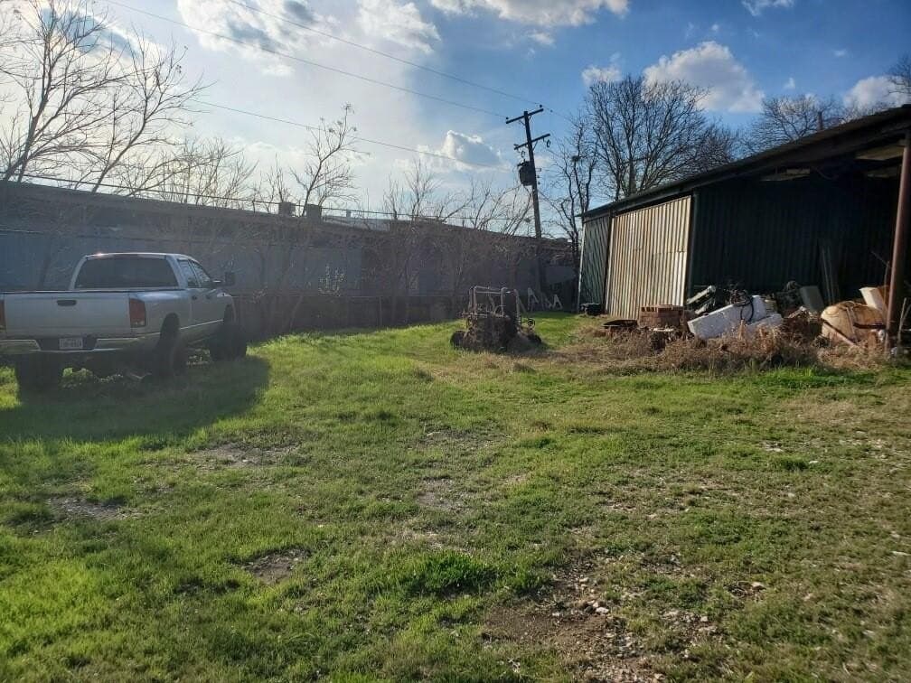 0.25 acres in Tarrant County - photo 3
