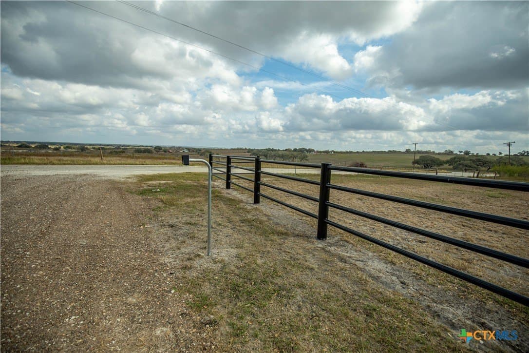 50 acres in DeWitt County - photo 8