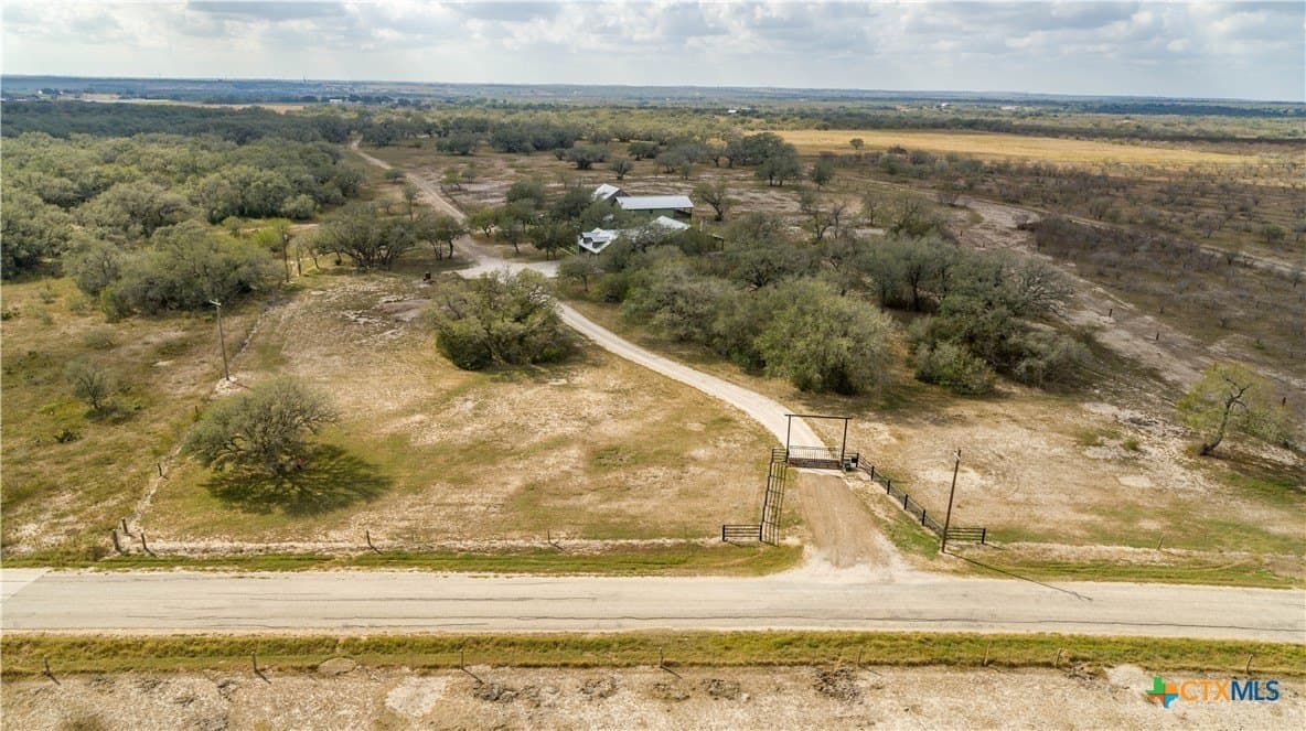 50 acres in DeWitt County - photo 12