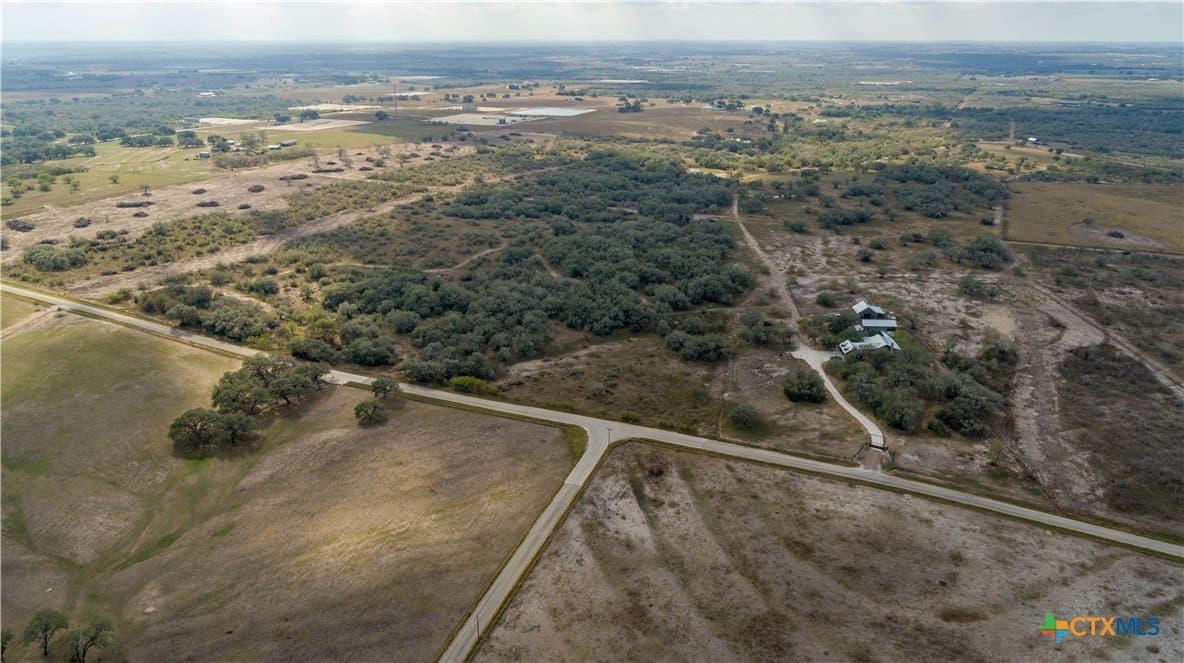 50 acres in DeWitt County - photo 3