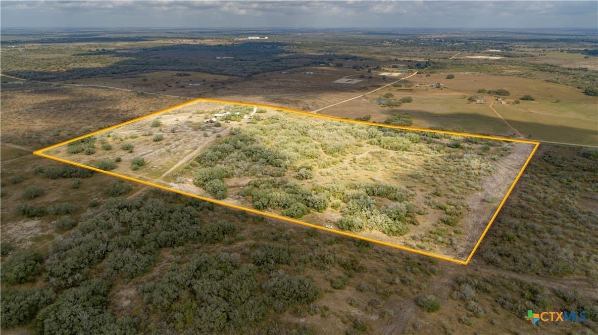 50 acres in DeWitt County - photo 4