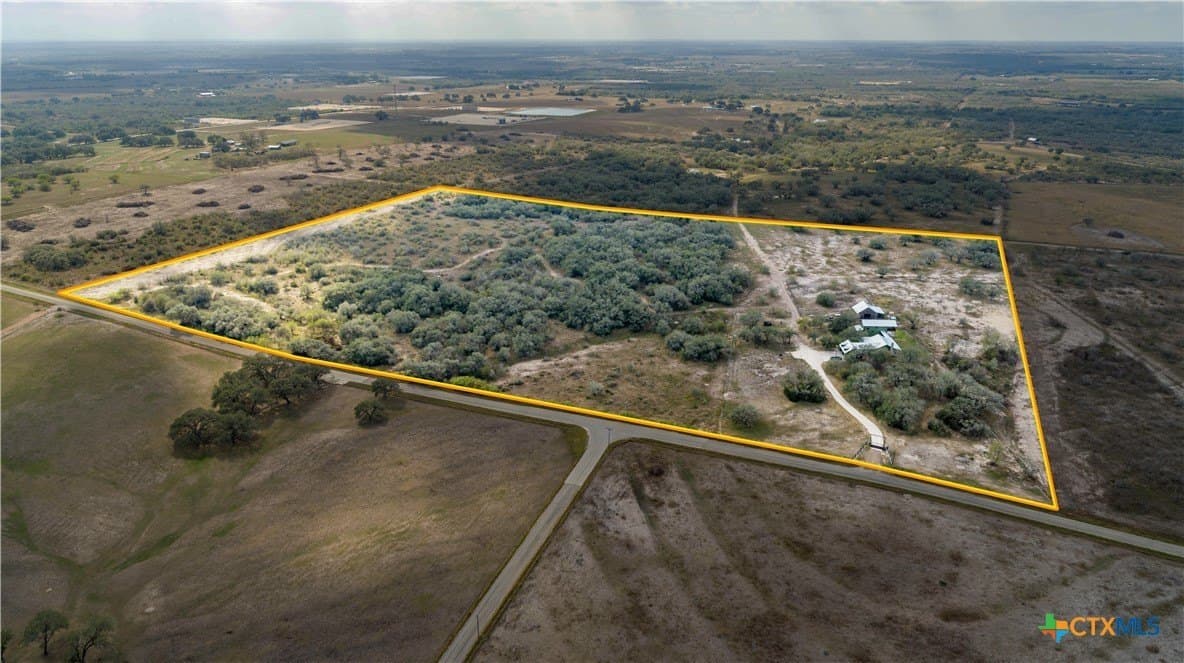 50 acres in DeWitt County - photo 2