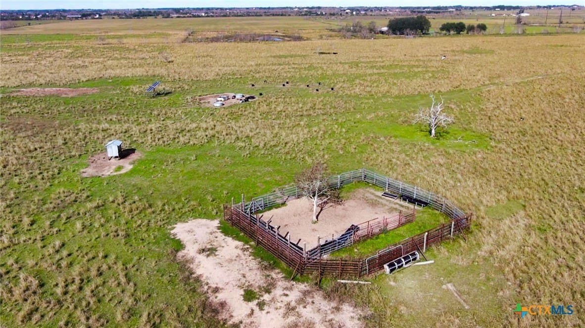 105 acres in Austin County - photo 10