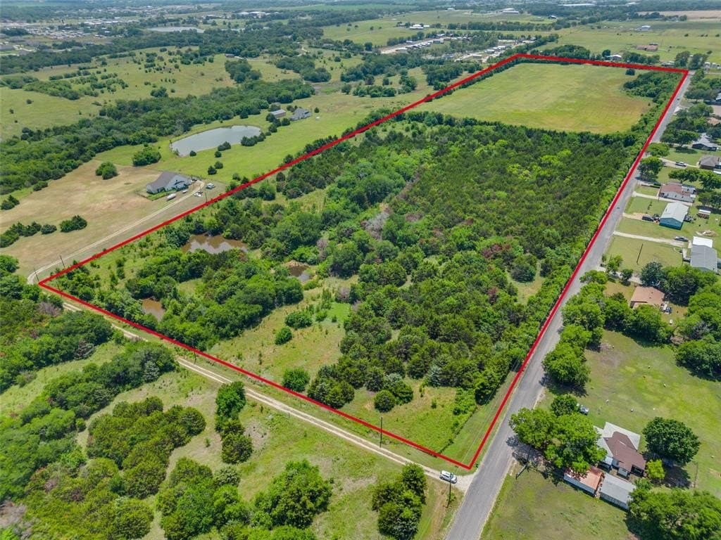 33.48 acres in Collin County - photo 6