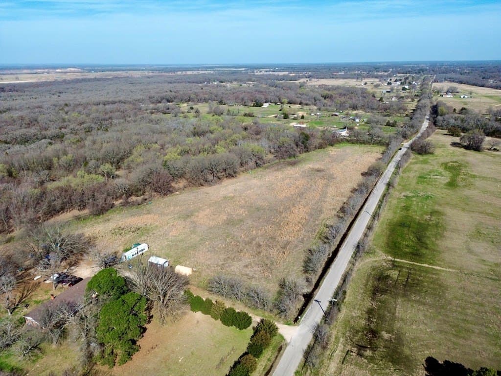 7.3 acres in Kaufman County - photo 2