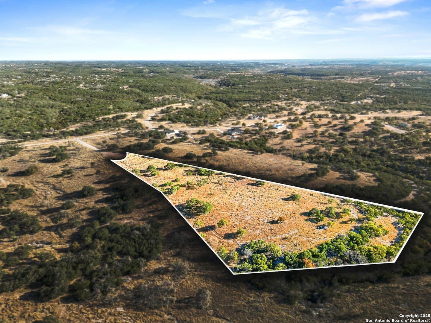 12.33 acres in Gillespie County - photo 4