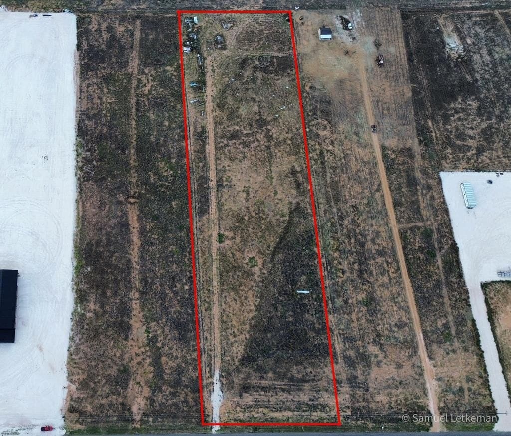 5 acres in Gaines County - photo 3