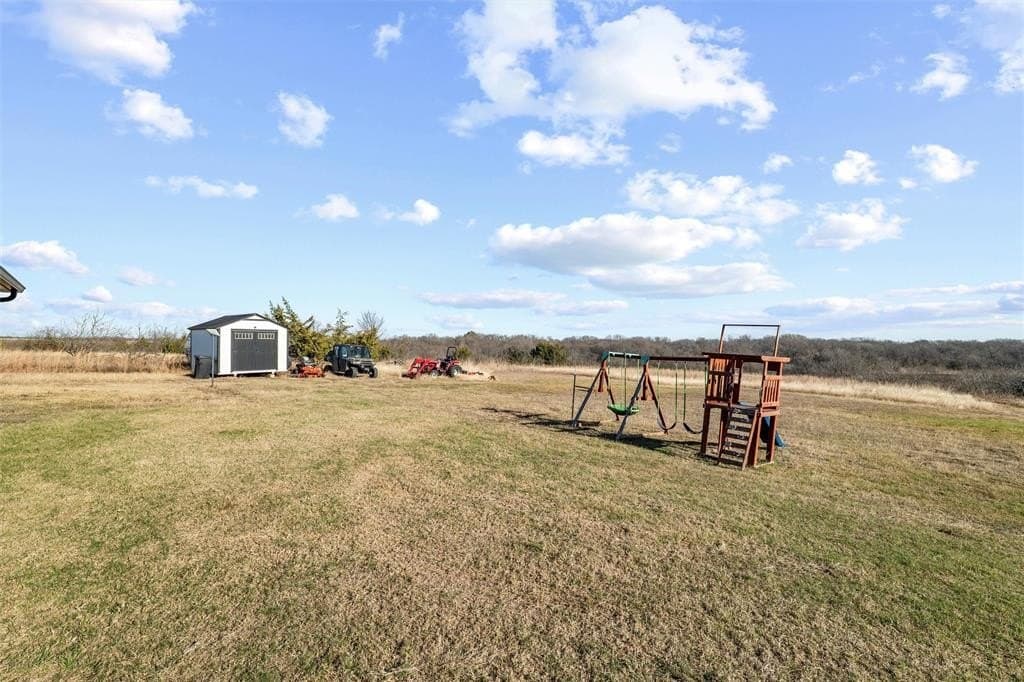 85.49 acres in Ellis County - photo 29