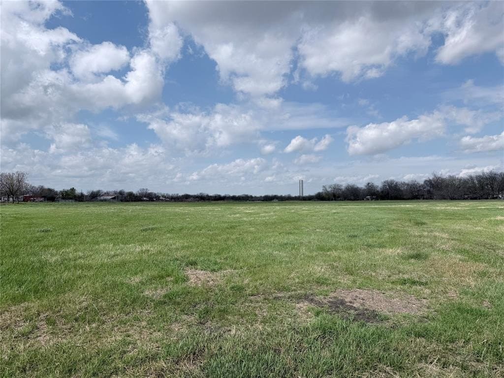 13.27 acres in Hill County - photo 9