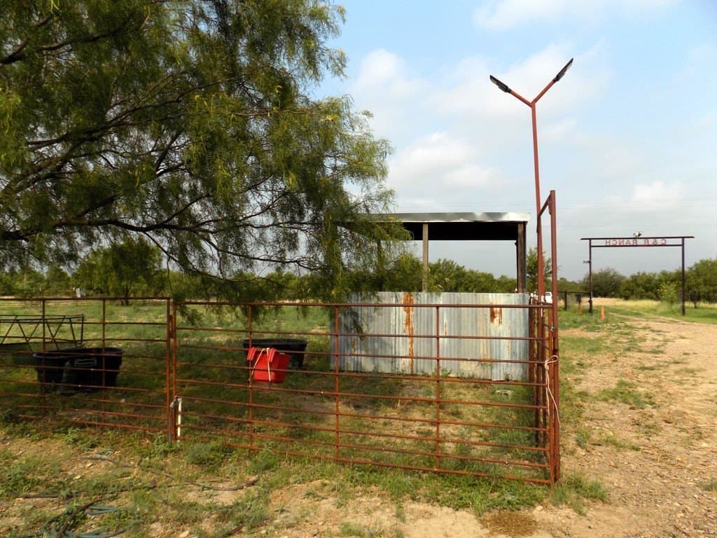30.59 acres in Maverick County - photo 6