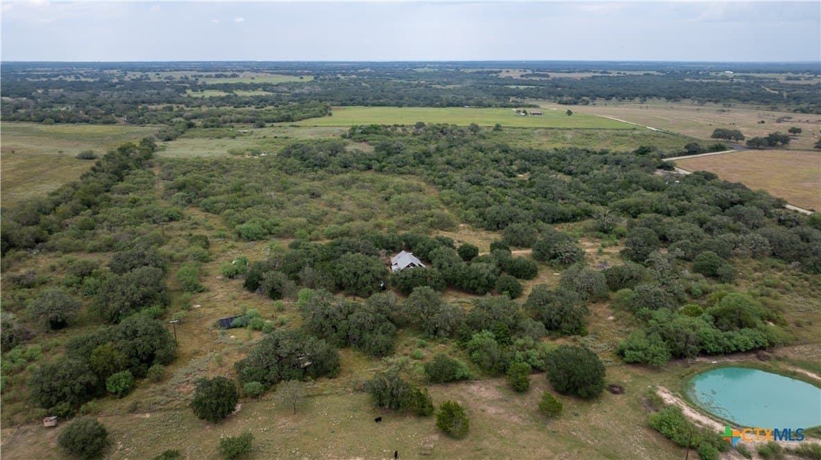 35 acres in DeWitt County - photo 7