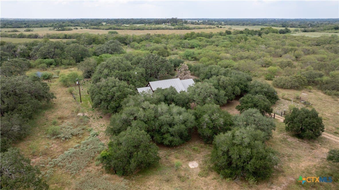 35 acres in DeWitt County - photo 21