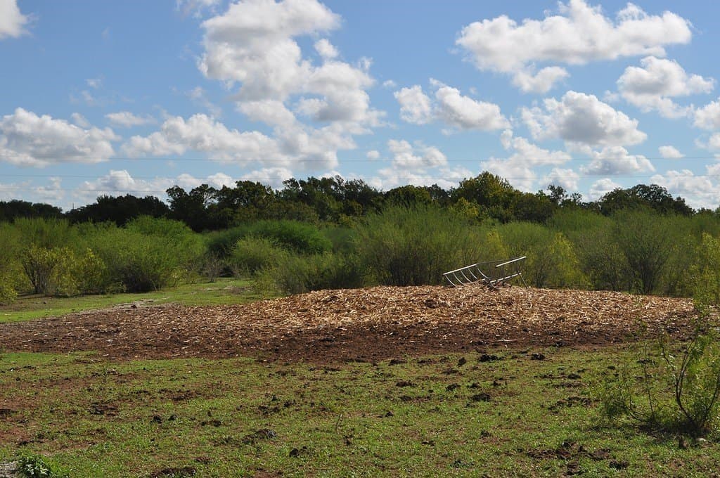 7.66 acres in Fayette County - photo 2