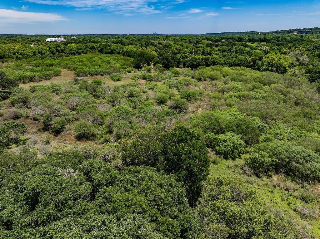 7.66 acres in Fayette County - photo 5