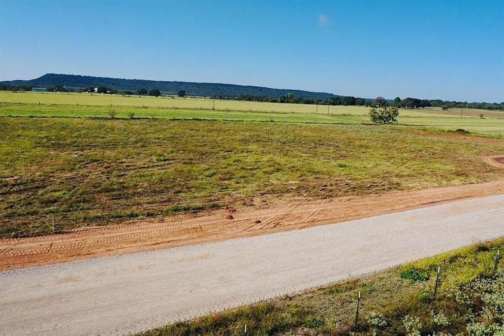 1.05 acres in Palo Pinto County - photo 4