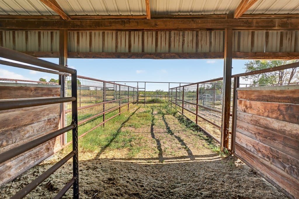 51.77 acres in Midland County - photo 46