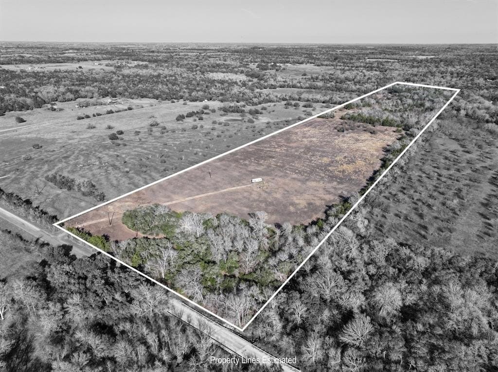 35 acres in Colorado County - photo 3