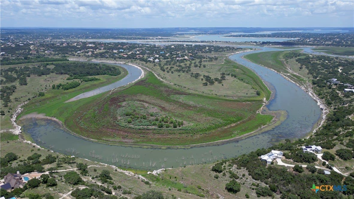 11.63 acres in Comal County - photo 10