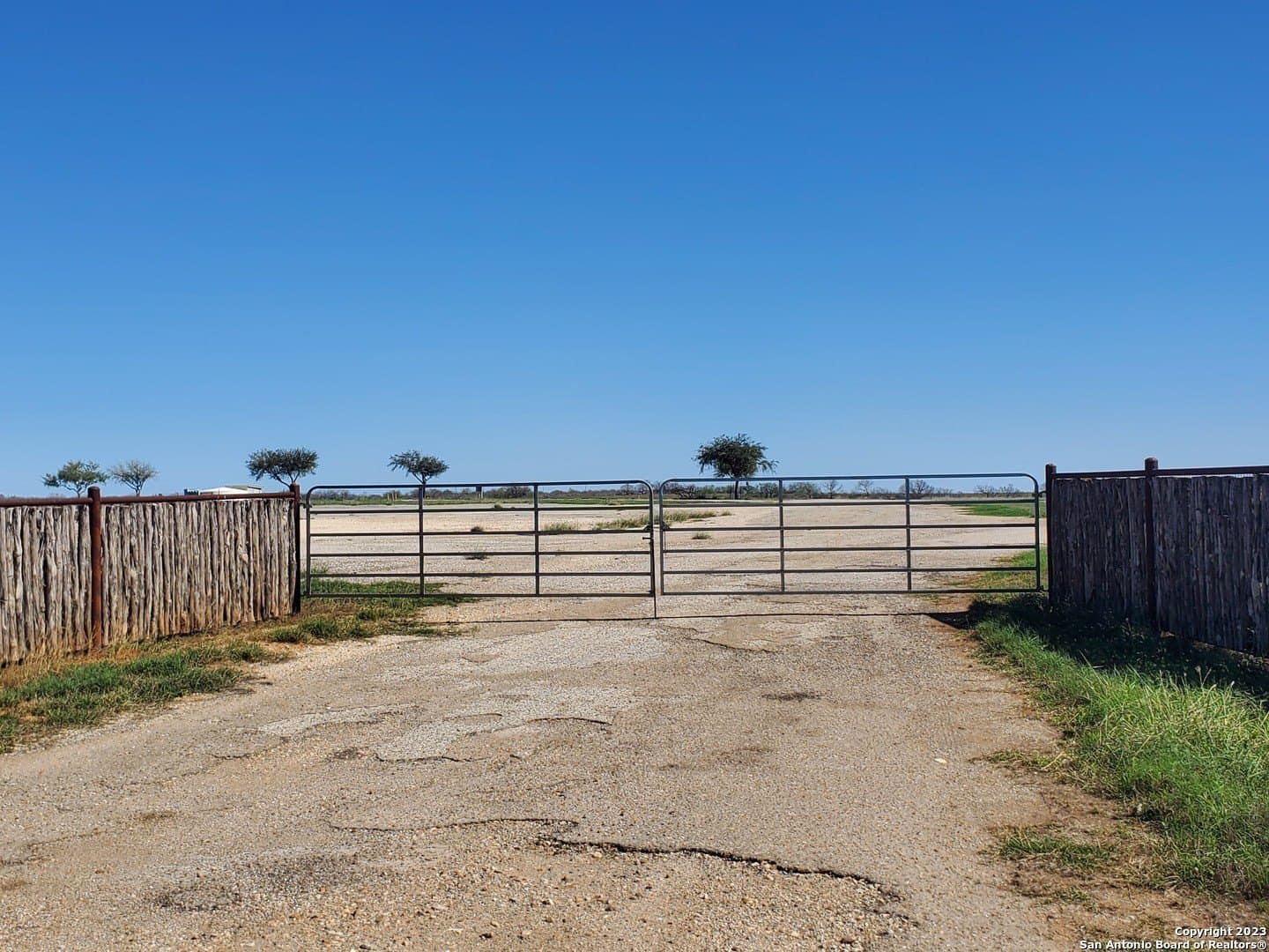10 acres in Atascosa County - photo 2