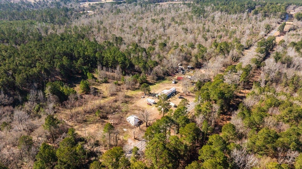 0.93 acres in ANDERSON County - photo 6