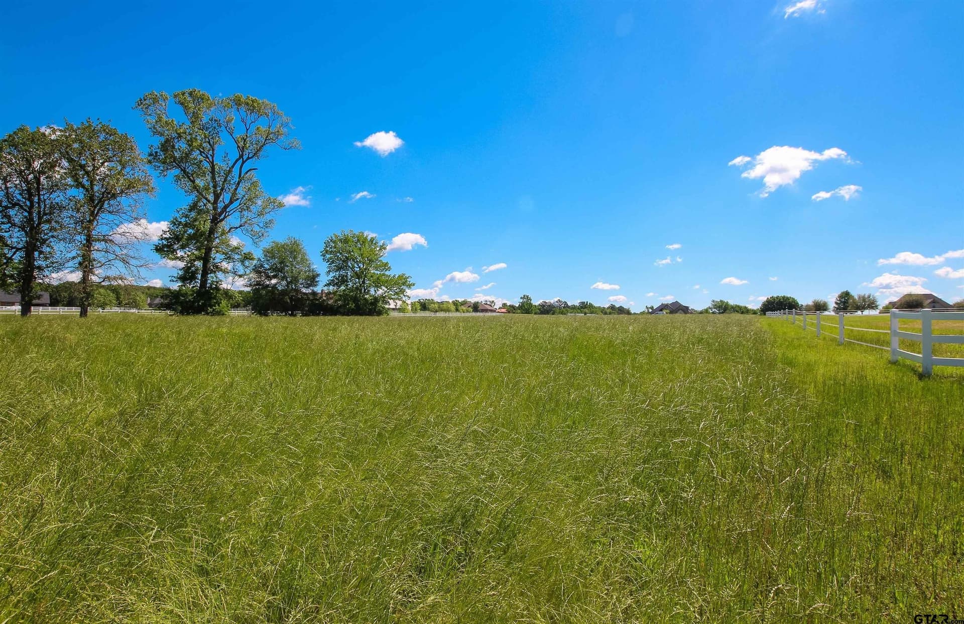 5.01 acres in Smith County - photo 5